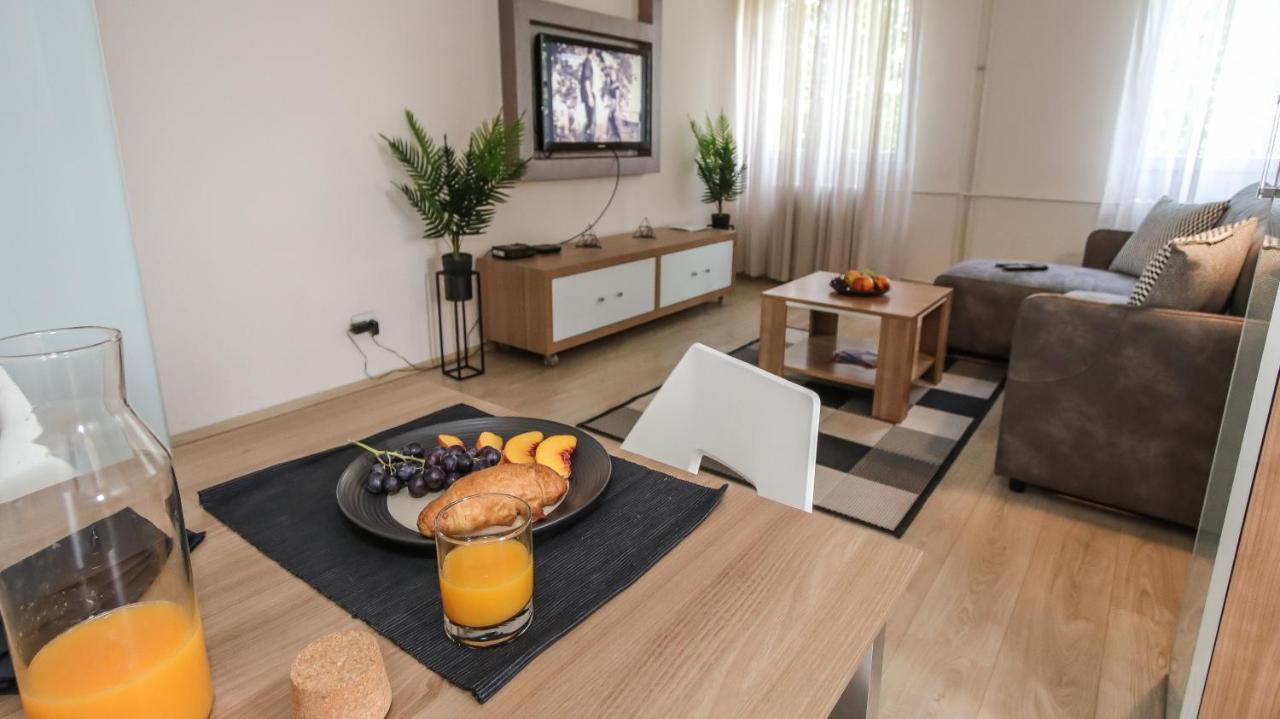 Delta City New Belgrade Apartment Free Public Parking Екстер'єр фото
