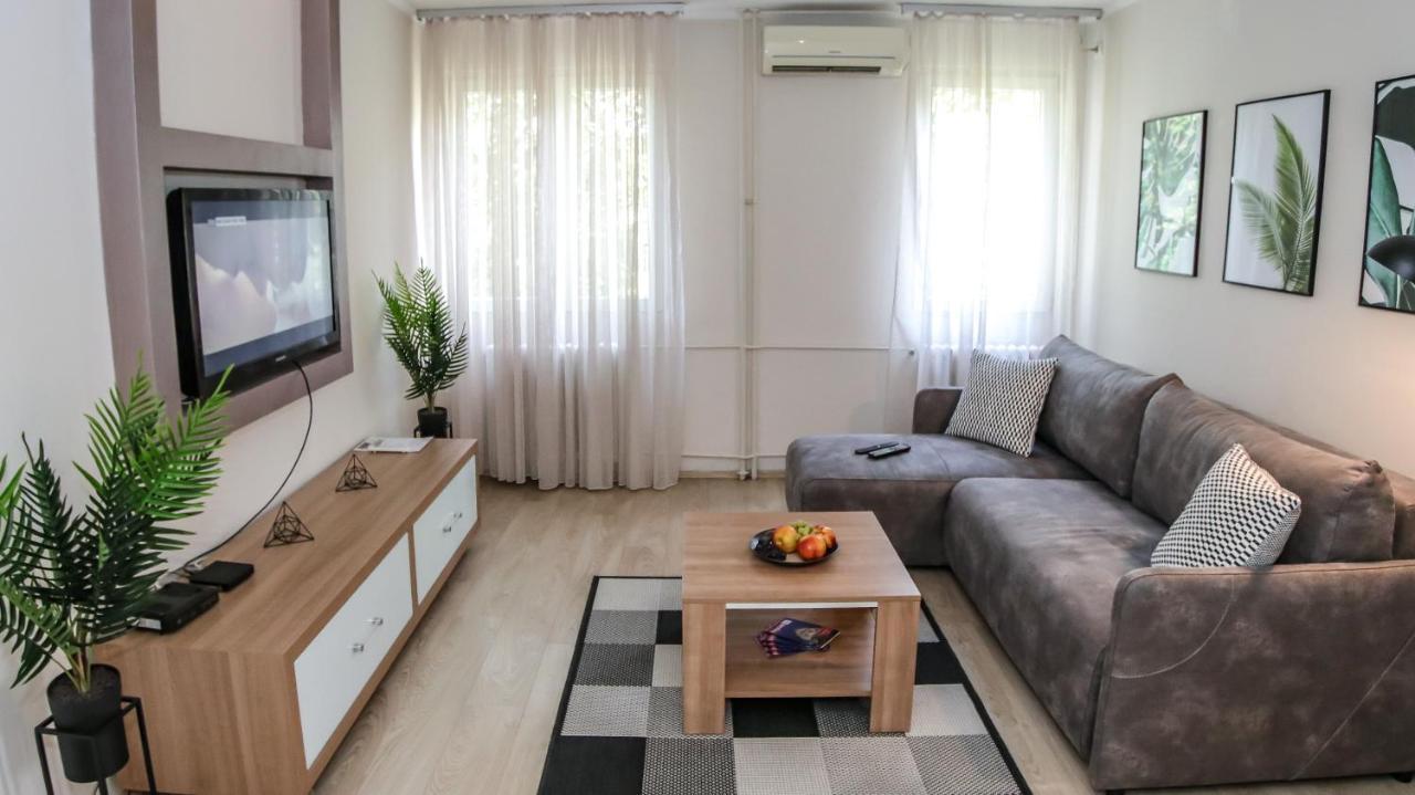 Delta City New Belgrade Apartment Free Public Parking Екстер'єр фото